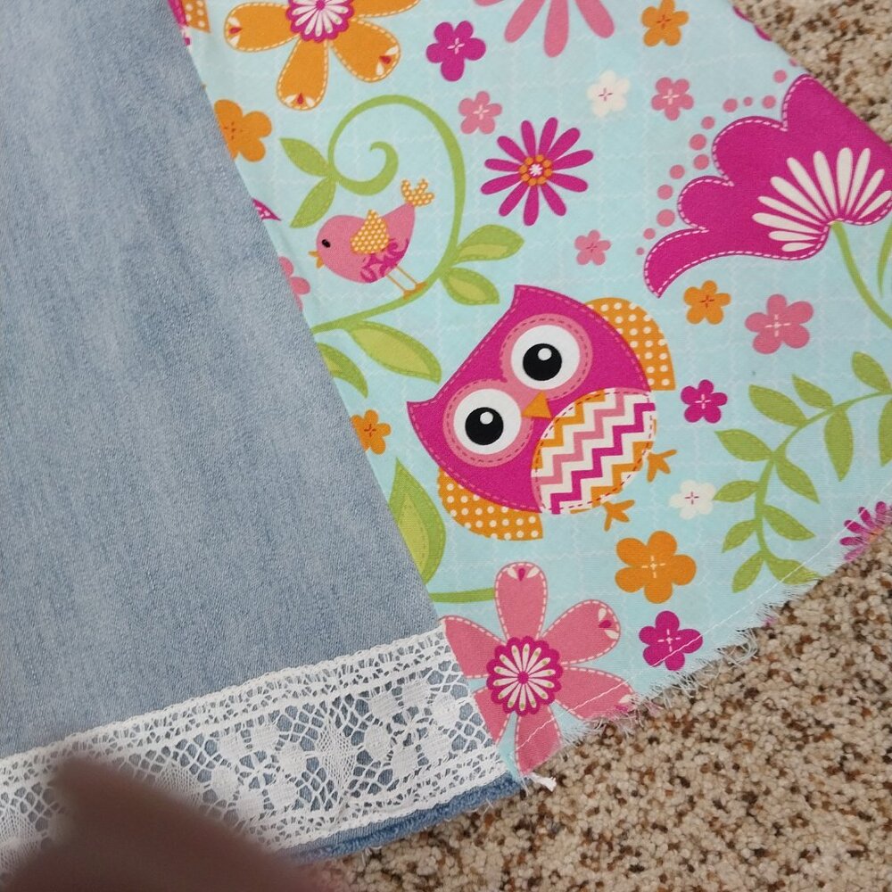 3462 Size 14r Wonderly Upcycled Bell-Bottoms In Teal and Pink Print. - Picture 2 of 5